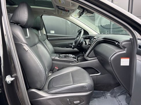 Used 2024 Hyundai Tucson Limited image 32