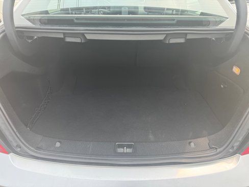 Used 2011 Mercedes-Benz C 350 Sport image 27