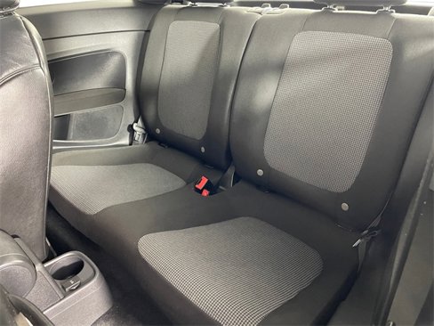 Used 2018 Volkswagen Beetle 2.0T S image 17