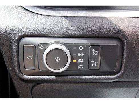 Used 2022 Ford Explorer XLT w/ Equipment Group 202A image 23
