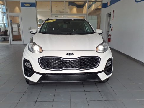 Used 2022 Kia Sportage LX w/ LX AWD Value Edition Package image 2