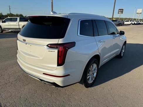 Used 2021 Cadillac XT6 Luxury image 5
