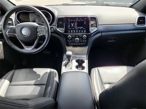 Certified 2021 Jeep Grand Cherokee Laredo X image 12