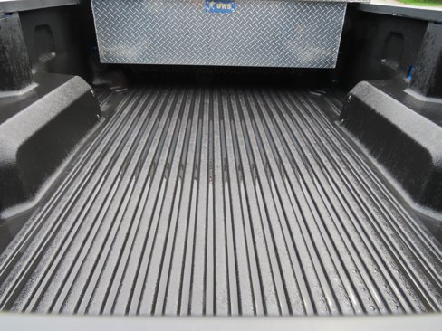 Used 2023 Chevrolet Silverado 1500 W/T image 9
