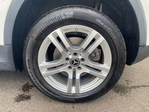 Used 2021 Mercedes-Benz GLA 250 4MATIC image 26