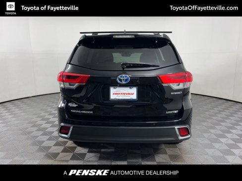 Used 2017 Toyota Highlander Limited image 14