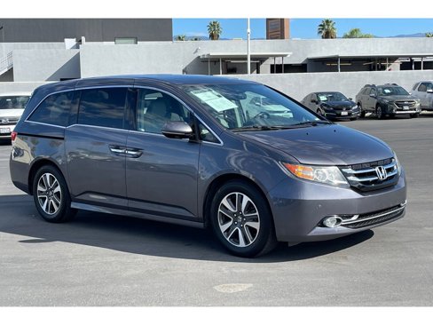 Used 2016 Honda Odyssey Touring Elite image 8