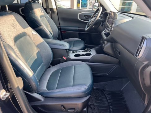 Certified 2021 Ford Bronco Sport Outer Banks w/ Outer Banks Package image 11