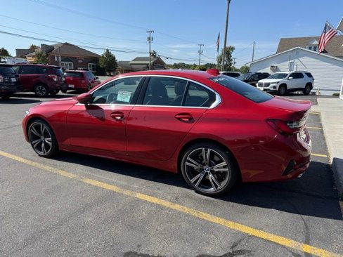 Used 2022 BMW 330i xDrive Sedan w/ Premium Package 2 image 5