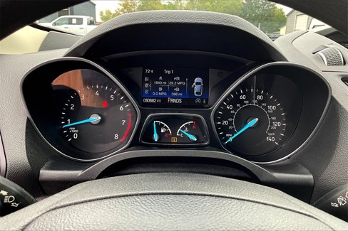 Used 2018 Ford Escape SE image 19