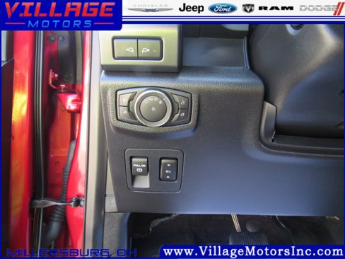 Used 2018 Ford F150 Lariat w/ Equipment Group 502A Luxury image 10