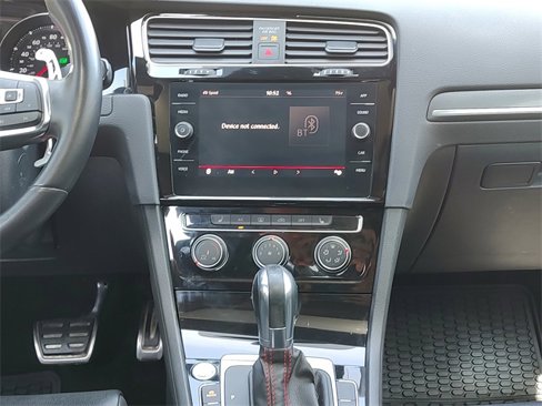 Used 2019 Volkswagen GTI SE w/ SE Experience Package image 16