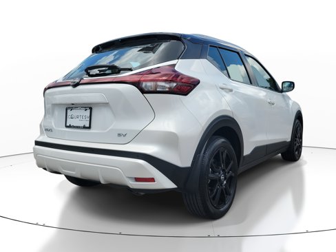 Certified 2023 Nissan Kicks SV image 5