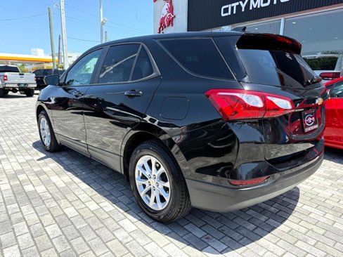 Used 2020 Chevrolet Equinox LS w/ LS Convenience Package image 5