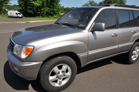 Used 2001 Toyota Land Cruiser image 3