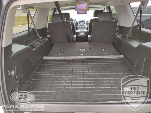 Used 2020 Chevrolet Suburban Premier image 45