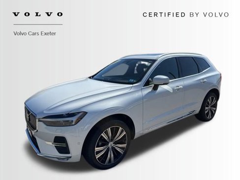 Certified 2023 Volvo XC60 B5 Plus w/ Climate Package image 2
