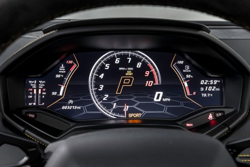 Used 2023 Lamborghini Huracan EVO image 16
