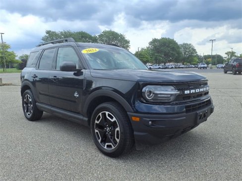 Used 2022 Ford Bronco Sport Outer Banks w/ Tech Package image 3