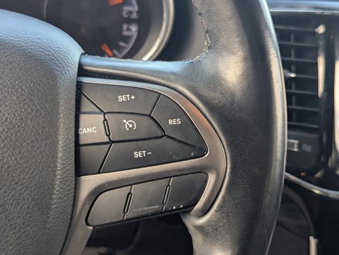 Used 2020 Jeep Grand Cherokee Altitude image 26