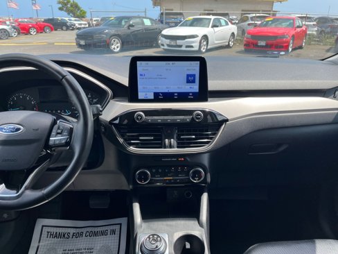 Used 2022 Ford Escape SEL image 18