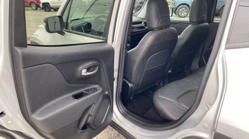 Used 2020 Jeep Renegade Limited w/ UConnect 8.4 Nav Group image 26