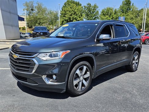 Used 2020 Chevrolet Traverse LT w/ LT Premium Package image 3