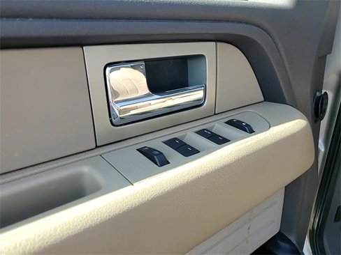 Used 2010 Ford F150 4x4 SuperCrew image 13