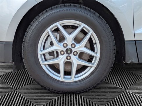 Used 2023 Ford Edge SEL image 9
