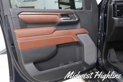 Used 2024 GMC Sierra 2500 Denali Ultimate w/ Max Trailering Package image 11