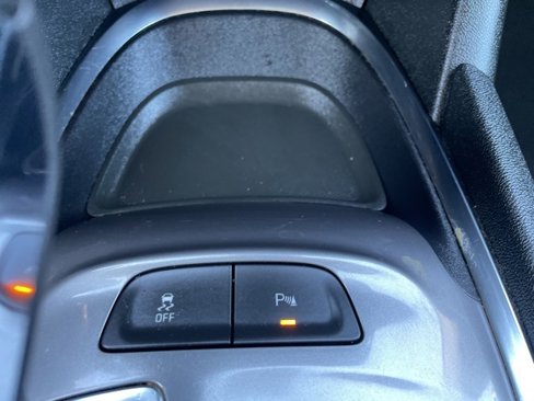 Used 2024 Chevrolet Malibu LT image 25