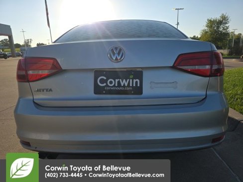 Used 2015 Volkswagen Jetta S image 15