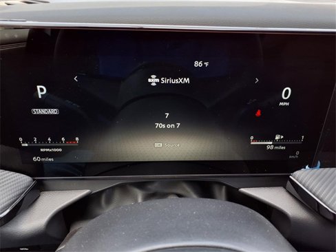 Used 2025 Nissan Kicks SR image 20