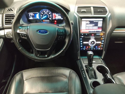 Used 2016 Ford Explorer Limited image 22