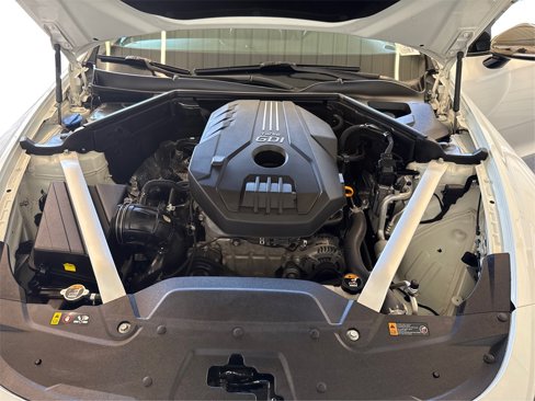 Used 2020 Kia Stinger GT-Line image 11