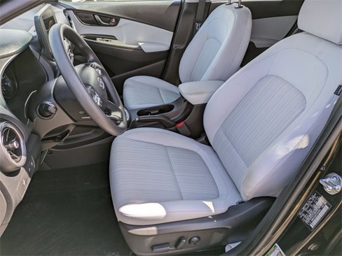 Used 2023 Hyundai Kona SEL image 10