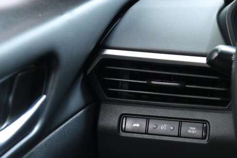 Used 2022 Nissan Altima 2.5 SV image 16