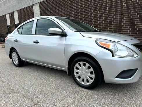 Used 2018 Nissan Versa S Plus image 25