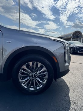 Certified 2025 Cadillac XT4 Premium Luxury image 6