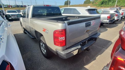 Used 2007 Chevrolet Silverado 1500 LT w/ Safety Package image 8
