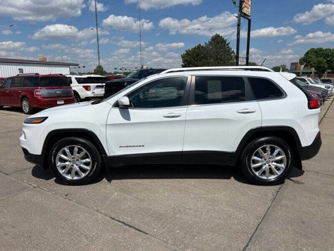 Used 2014 Jeep Cherokee Limited image 2