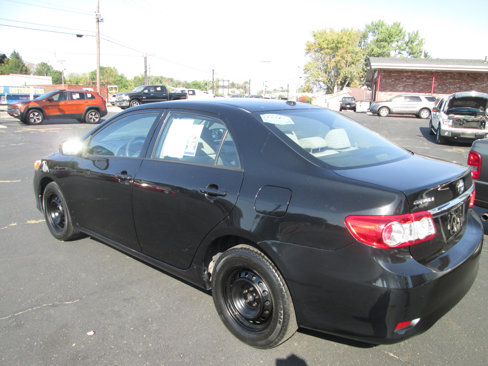 Used 2011 Toyota Corolla LE image 6