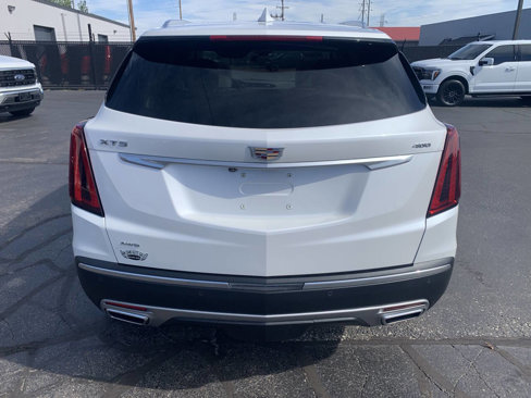 Used 2022 Cadillac XT5 Premium Luxury image 9