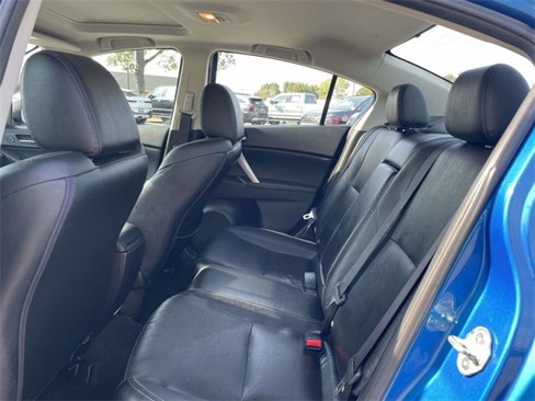 Used 2012 MAZDA MAZDA3 i Grand Touring image 11