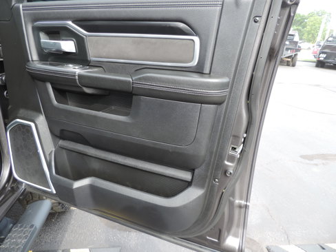 Used 2020 RAM 2500 Laramie w/ Night Edition image 18