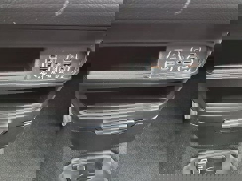 New 2025 Chrysler Voyager LX image 24