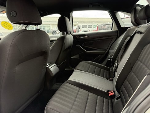 Used 2022 Volkswagen Jetta Sport image 22