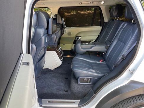 Used 2017 Land Rover Range Rover Long Wheelbase Autobiography image 32