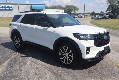 New 2025 Ford Explorer ST-Line image 24
