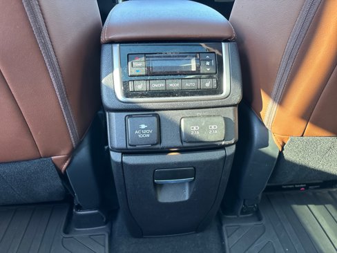 Certified 2020 Subaru Ascent Touring w/ Popular Package #3 image 35